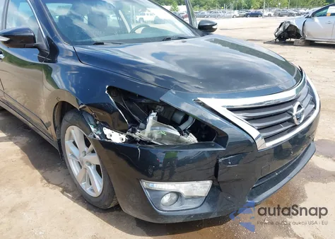 2015 Nissan Altima 2.5 Sv из США, поврежденный, VIN 1N4AL3AP1FC428679